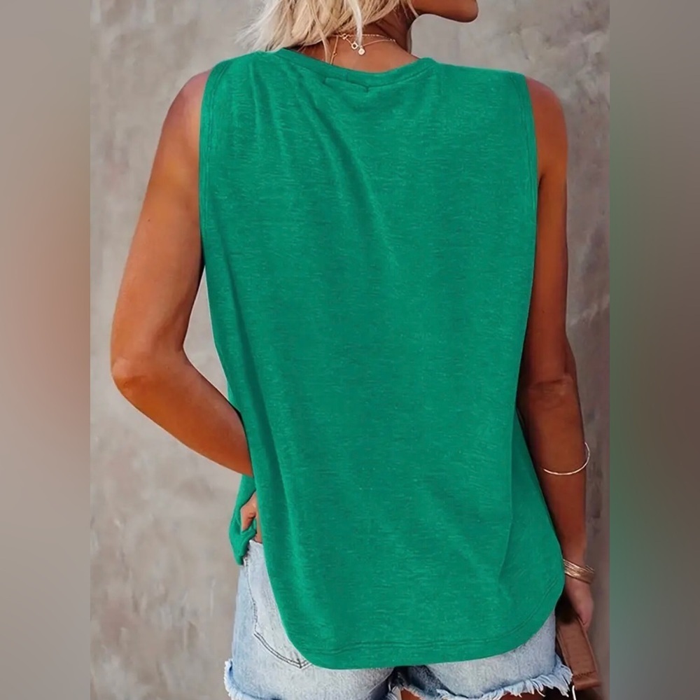 Womens Fashion Green Rainbow Girl Who Loves Sunshine & Tacos Tank Top XL - Picture 2 of 9